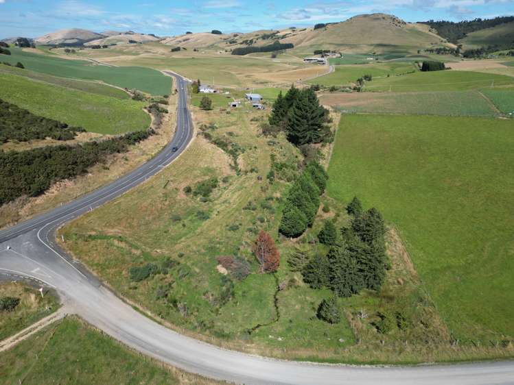 19581970 Owaka Highway Ahuriri Flat Clutha Rural Property For