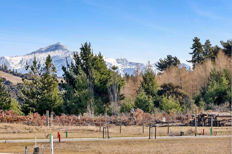 4 Moonstone Street Wanaka_1