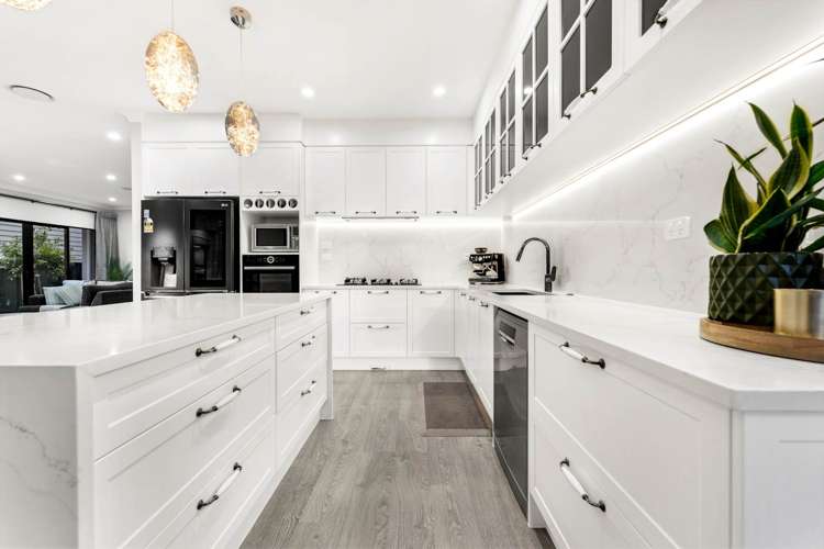 19 Tinaku Road Flat Bush_12