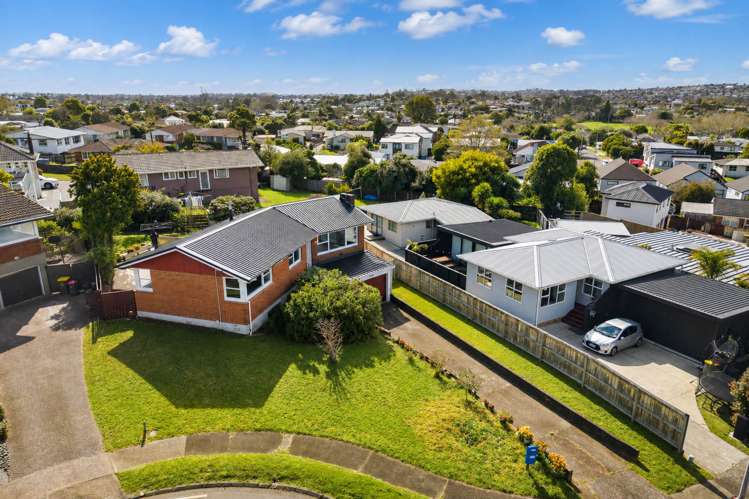 11 Boys Place Pakuranga Heights_2