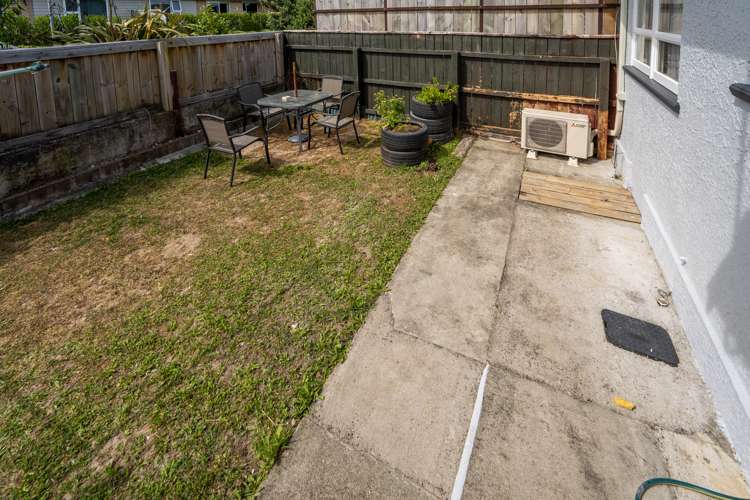 2/23 Kipling Crescent Stoke_14