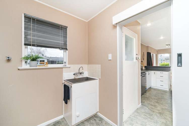 6 Norrie Street Feilding_13