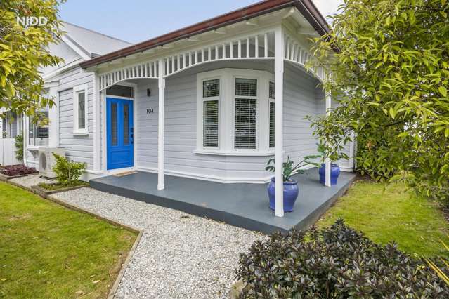 Charming, Renovated Bungalow