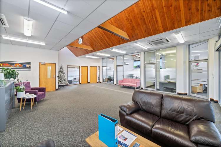 64-66 Windsor Street Windsor_15