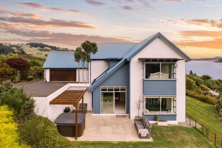 10 Glenfinlass Street Company Bay_34