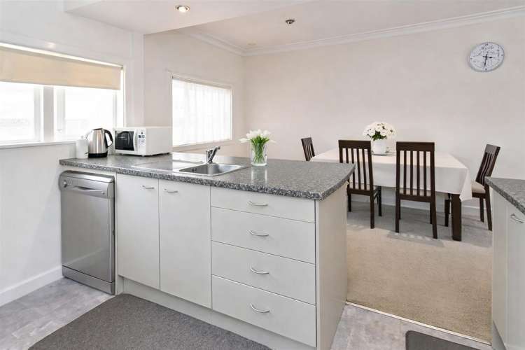 2/13 Tennessee Avenue Mangere East_2