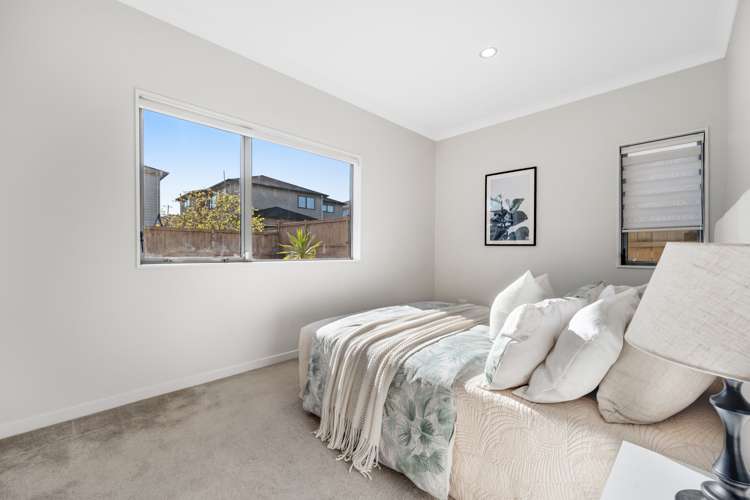 53 Castlebane Drive Flat Bush_17