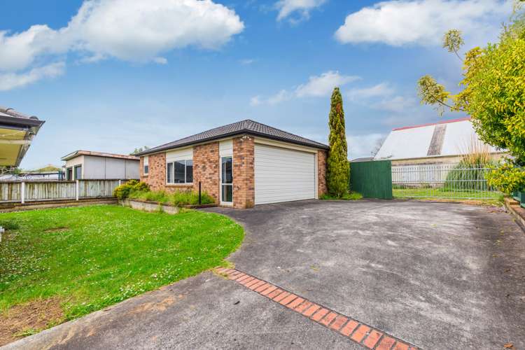 27 Royton Avenue Mangere East_9