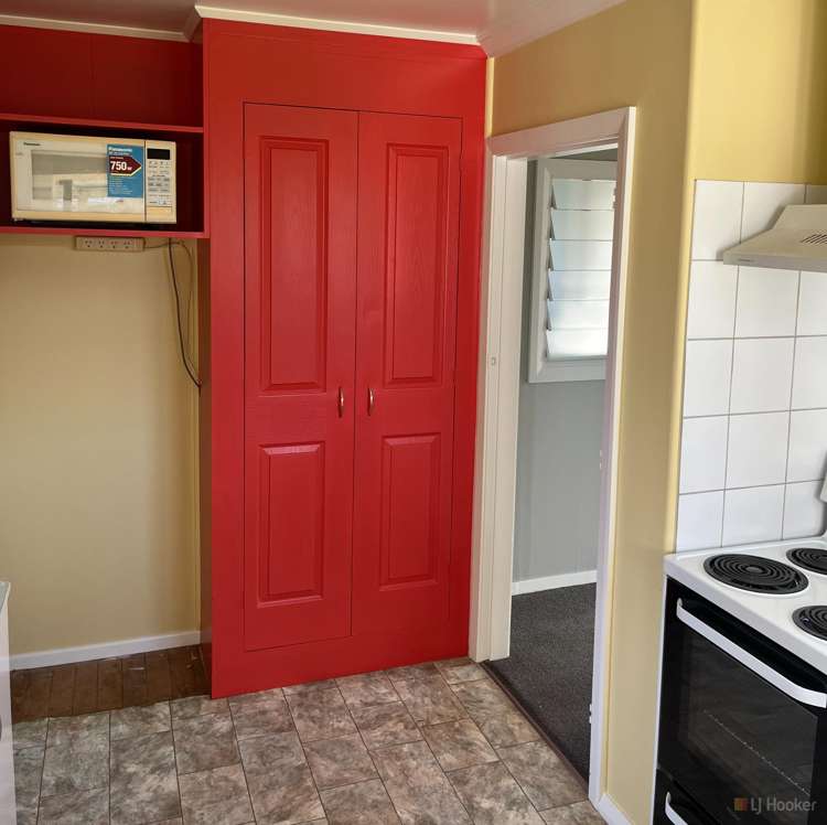 12 Betten Street Waimate_14