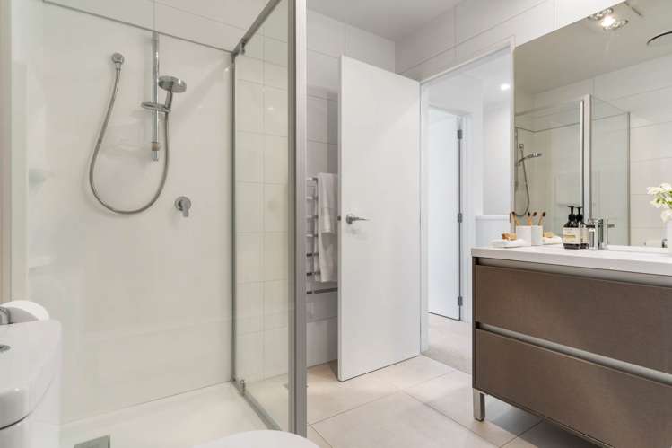 12B Titoki Street Te Atatu Peninsula_11