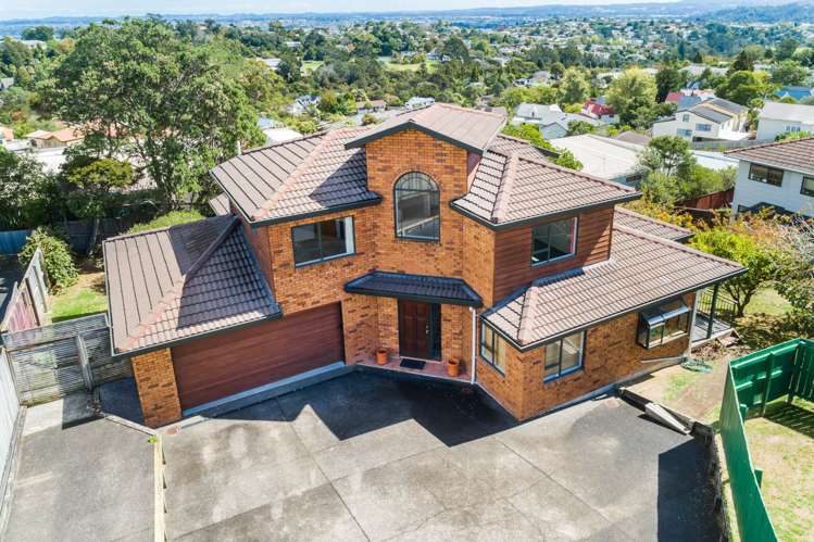 24 Birkdale Road Birkdale_16