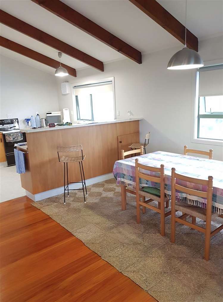 119 Oratia Place Onemana_5