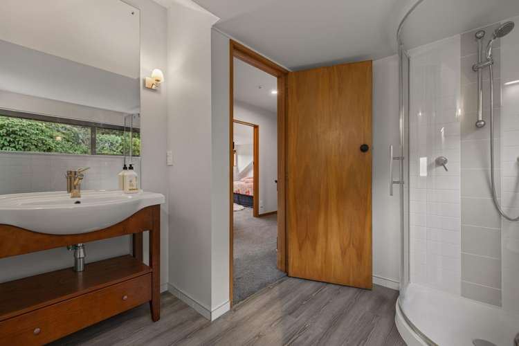 4 Moss Lane Sunshine Bay_12