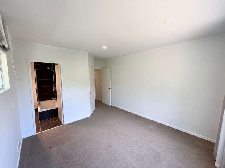 1221 Whangaparaoa Road Gulf Harbour_6