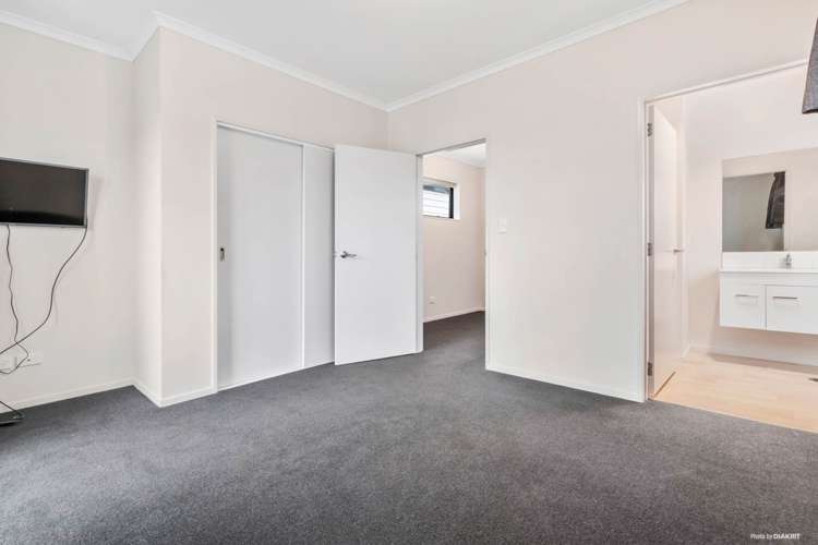 12 Tapuwae Way Mangere Bridge_9