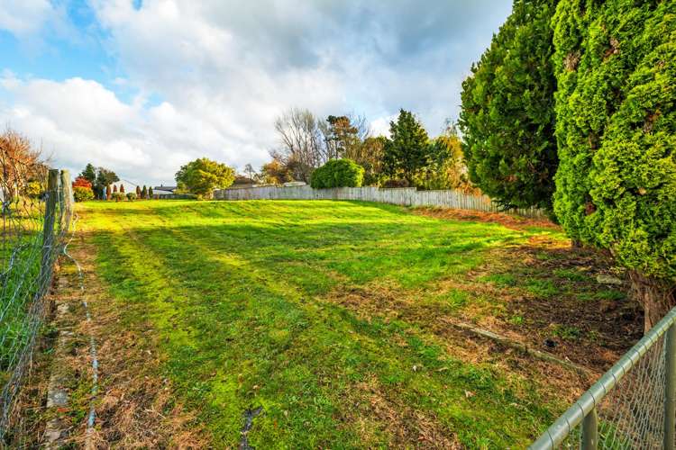 25 Cambridge Street Pahiatua_6