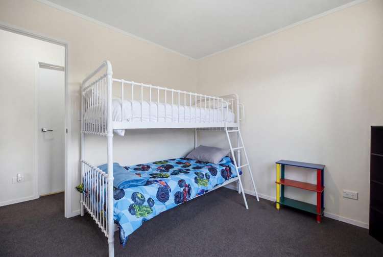 15A Newark Close Gate Pa_7