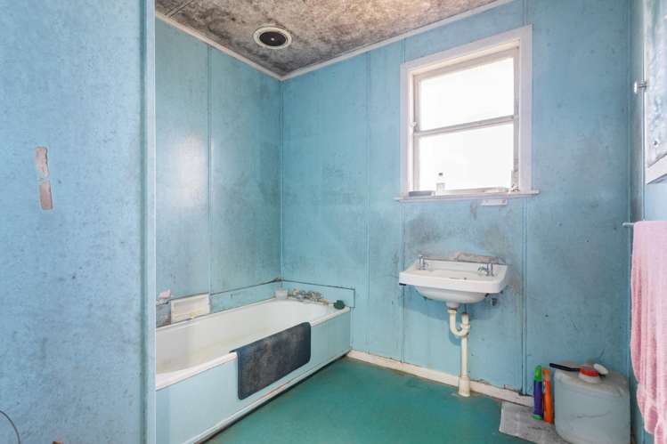 133 Driver Crescent Cannons Creek_12