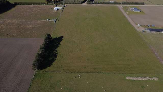 66 Racecourse Road Amberley_2