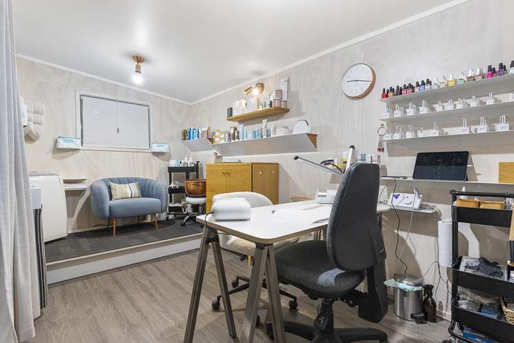 72 Kiwitea Street Sandringham_11