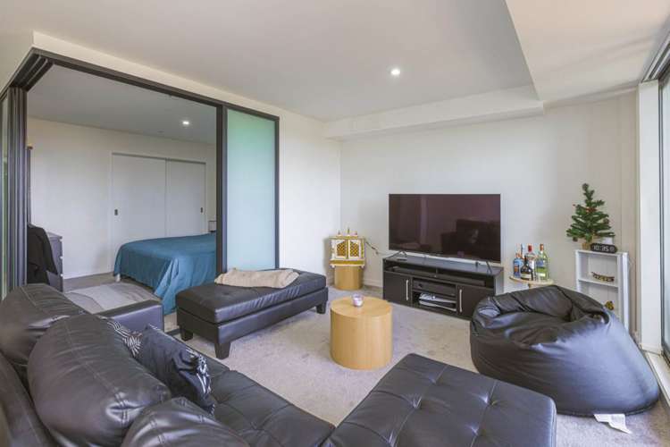 211/8 Gray Avenue Mangere East_2