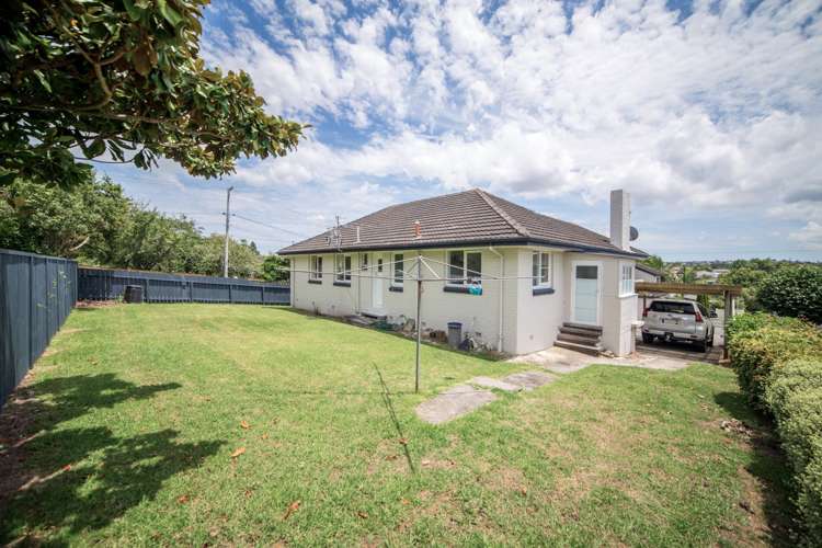 1/49 College Road Northcote_12