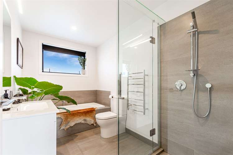 13 Waipana Street Hobsonville_19