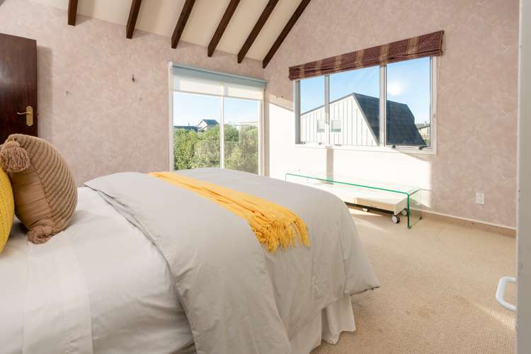 113 Field Way Waikanae Beach_30