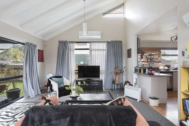 4/25a Beach Road Te Atatu Peninsula_2