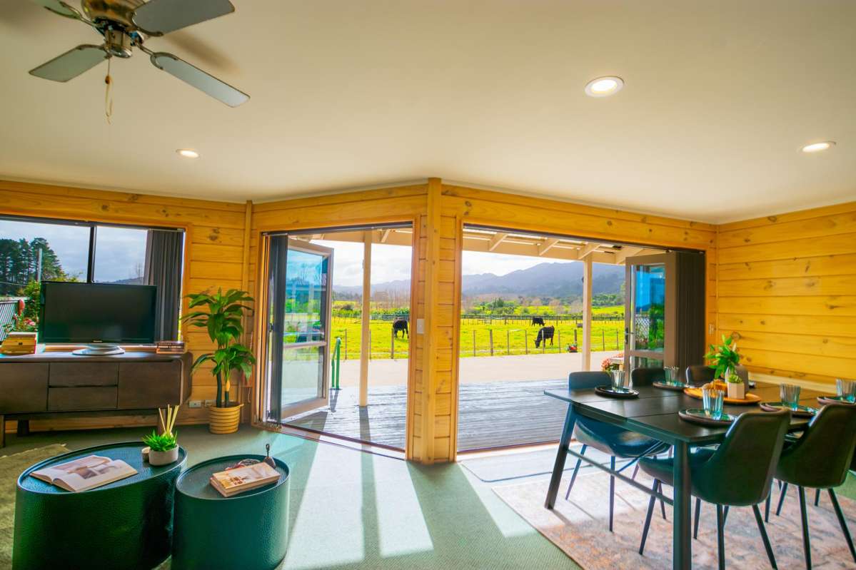 1175 Tiki Road_2