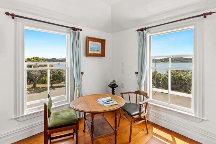 4 Russell Esplanade Rawene_17