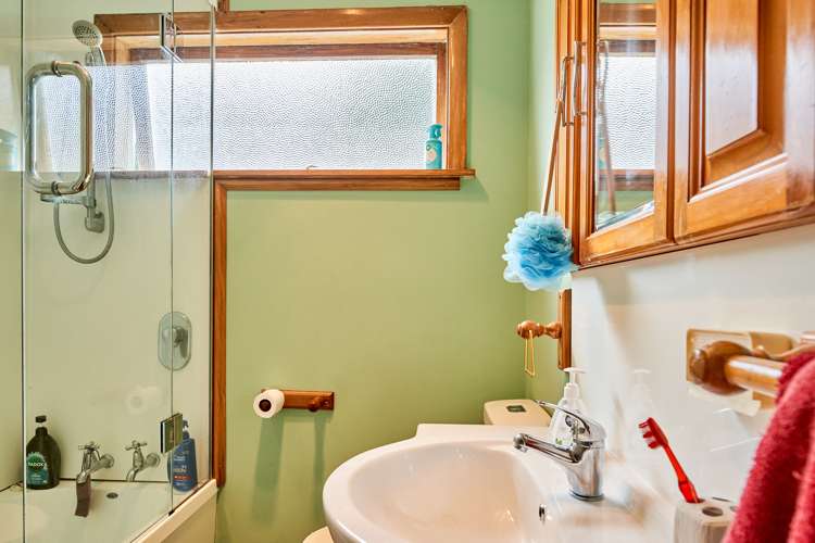 9 Bledisloe Crescent Wainuiomata_9