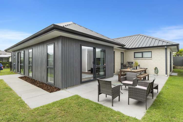 4 Waghorn Street Pyes Pa_19