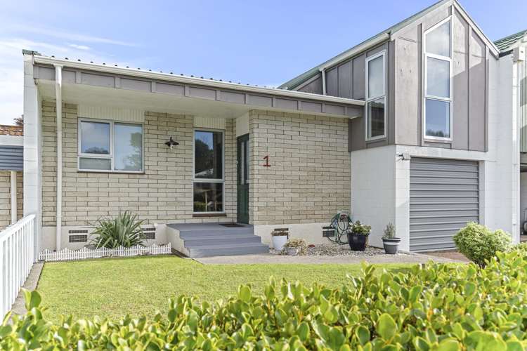 1 La Salle Drive Westown_17