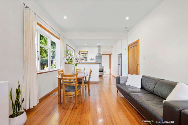 121 Onslow Road Khandallah_6