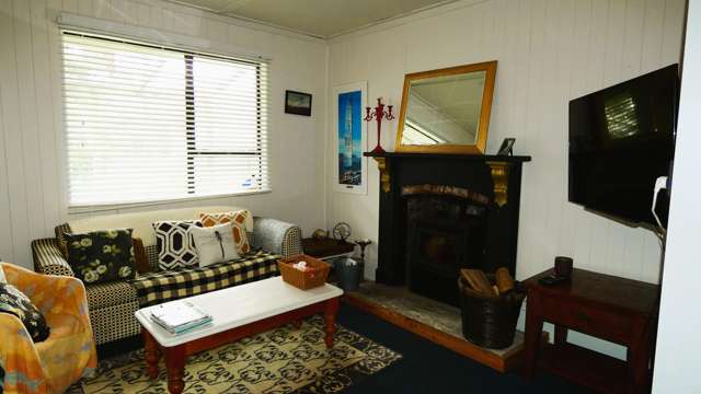 12 Burnett Street Mokihinui_3
