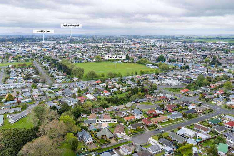 14 Sandalwood Drive Dinsdale_21