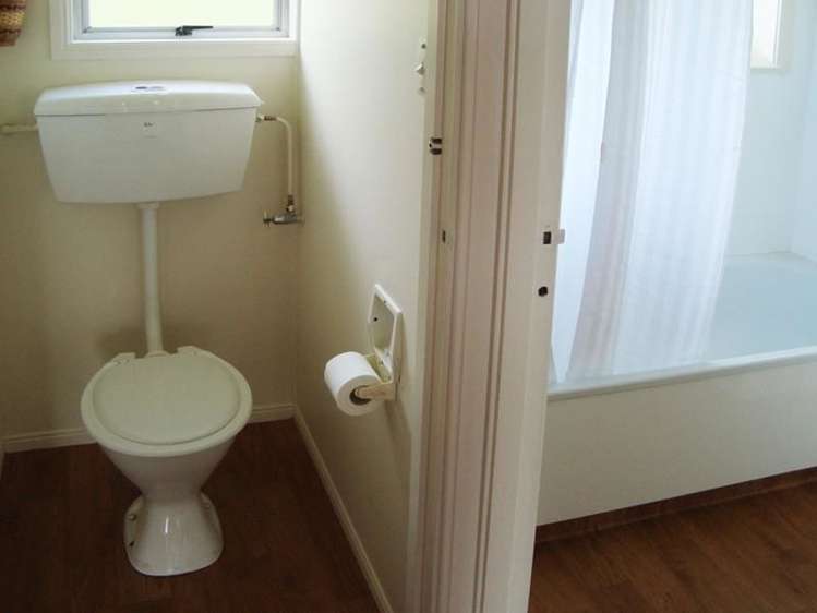 1/57a Wallace Road Papatoetoe_6