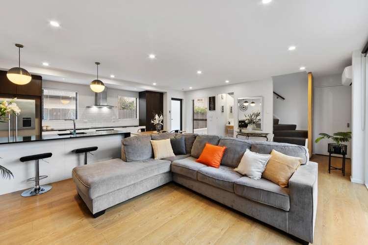 3/27 Springfield Road Saint Albans_5