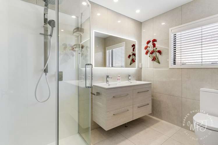 35 Carnoustie Drive Wattle Downs_13