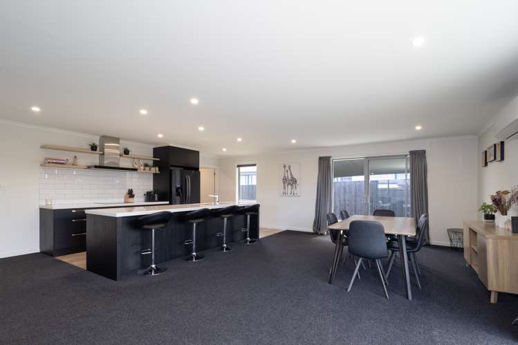 21 Magnolia Drive Netherby_9