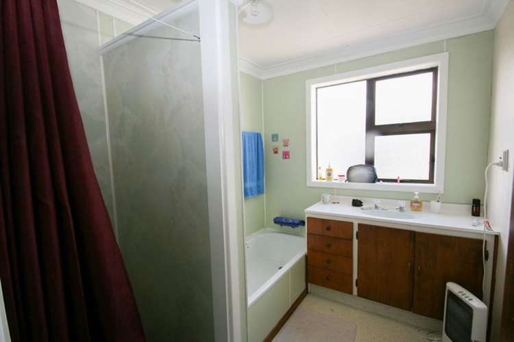 168 Bay Road Grasmere_13