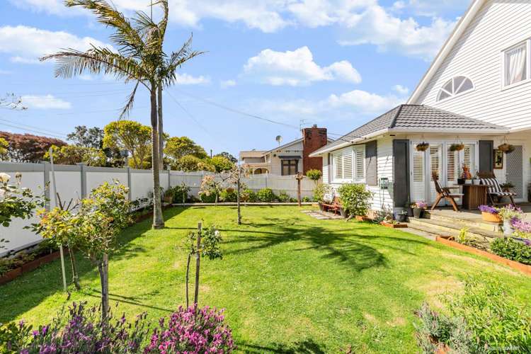 7 Mitchell Street Blockhouse Bay_18