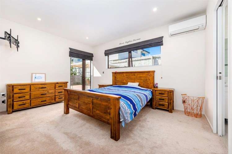 21 Midhurst Avenue Henderson_6