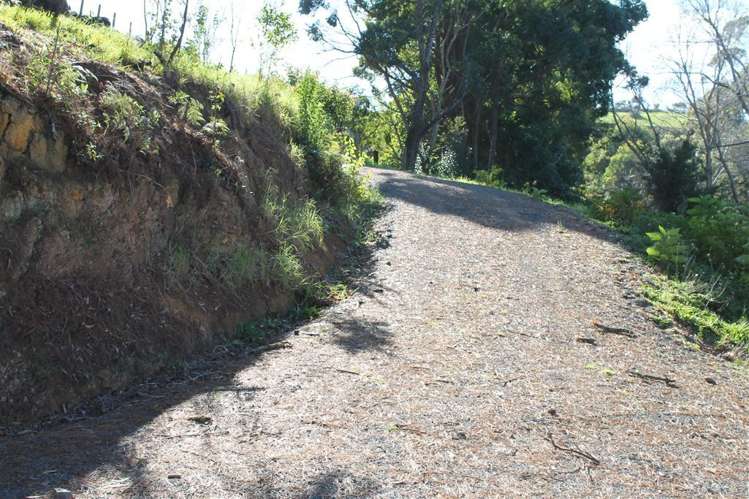 Taraunui Road Parua Bay_11