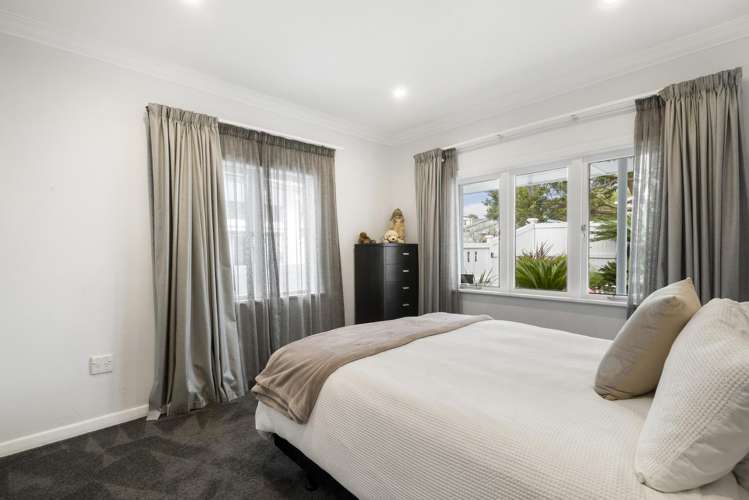 103 Warnock Street Westmere_21