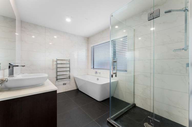 9 Coastview Lane Long Bay_10