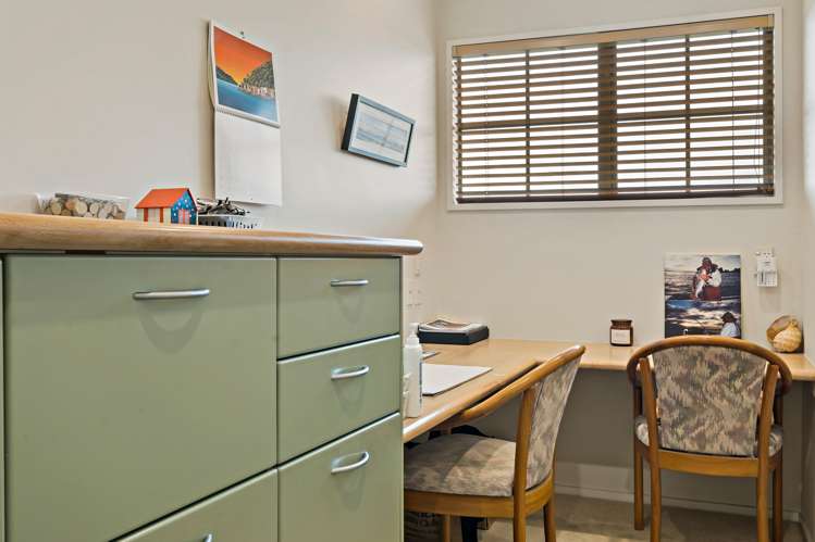 8 Lilac Grove Hillsborough_28