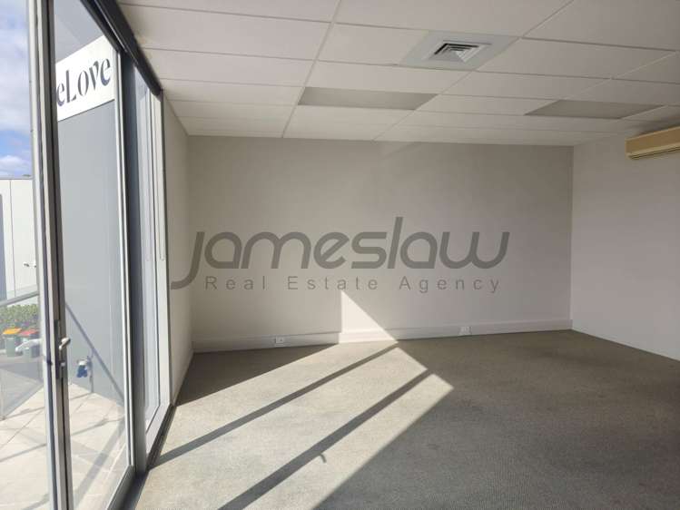 4/9 Orbit Drive Rosedale_15