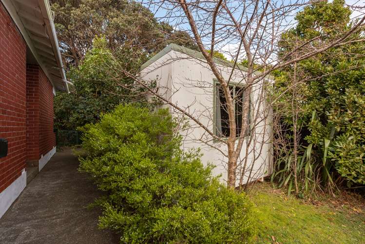 32 Totara Road Miramar_15
